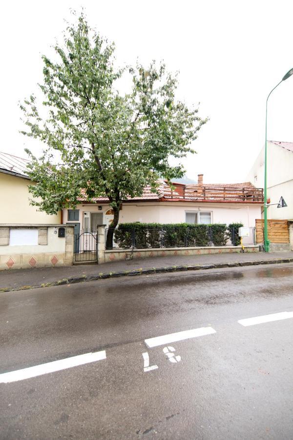 Ferienwohnung June Studio Brașov Exterior foto